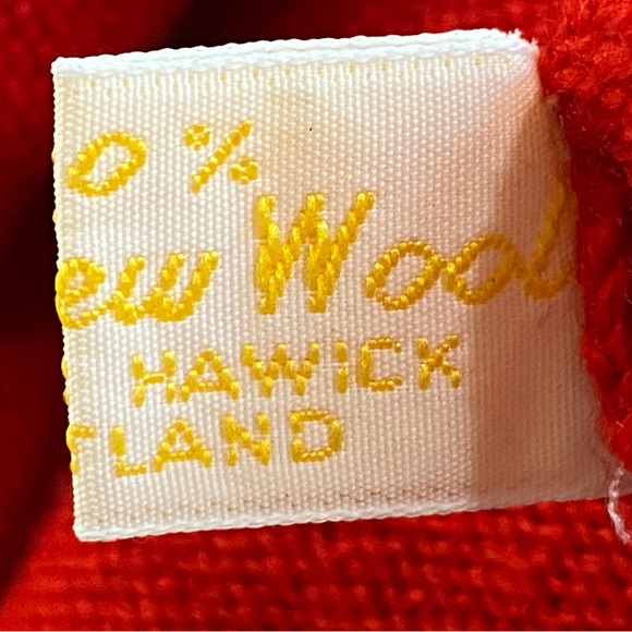 McCulley’s Highlands Aspen Pure Wool Cardigan Sweater - Picture 6 of 8